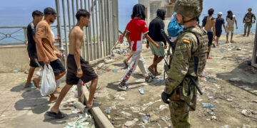 Más de 37.500 migrantes ya regresaron a Marruecos desde enclave español de Ceuta