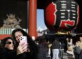 Japón, camino de su primera caída anual del turismo pospandemia por la tensión con China