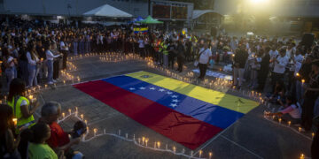 Suben a 3.535 los fallecidos y a 16.740 los heridos por los terremotos en Venezuela