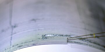 Terremoto de magnitud 7,4 sacudió el sur de México en la frontera con Guatemala
