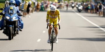 Pogacar: «Es especial ganar un 14 de julio vestido de amarillo»