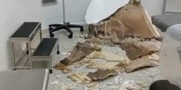 Cayó cielo raso de quirófano del Hospital de Boconó 
