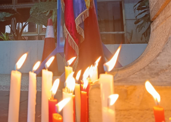 Mérida | Comerciantes emergentes encienden «Una luz por la esperanza» en memoria de las víctimas del doble sismo