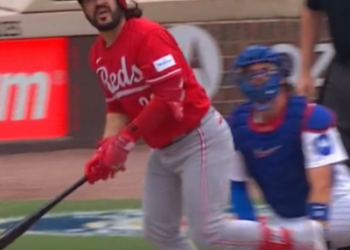 Eugenio Suarez emula a Andrés Galarraga en la noche de Pete Crow-Armstrong