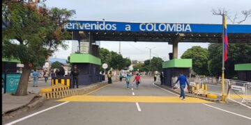 Táchira | Jubilados de la salud y educación cruzan a Colombia para recibir atención médica 