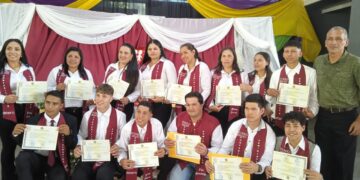 Egresan nuevos profesionales en economía social