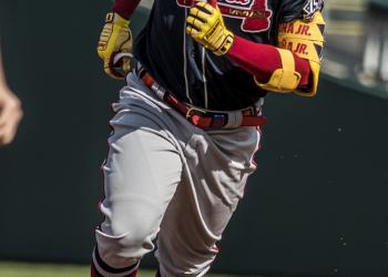 Ronald Acuña Jr sigue encendido y se acerca a los 200 jonrones en la MLB
