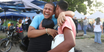 Al menos 40 presos políticos excarcelados en Venezuela, dos días después del diálogo