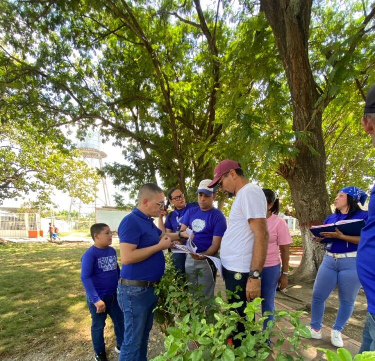 Alcalde Keiver Peña, pleno apoyo para las actividades que se cumplen la plaza Sucre.