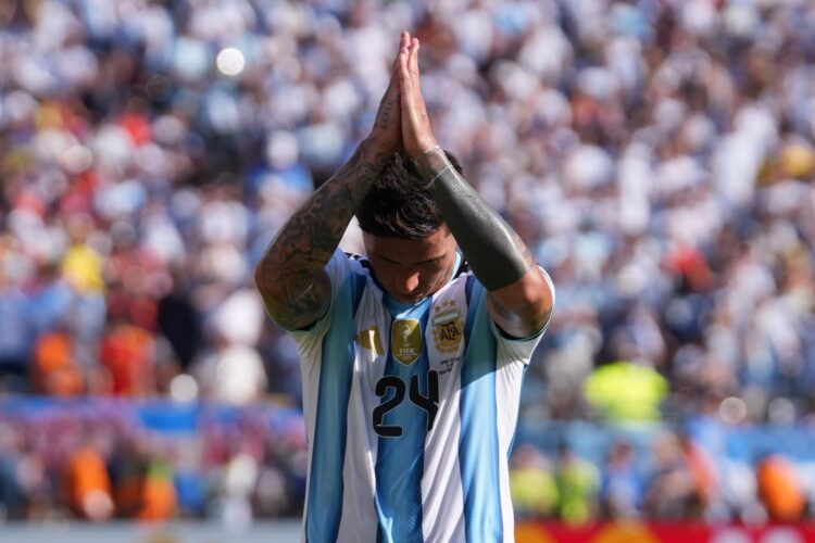 Fotografía del pasado 19 de julio, en la que puede verse al internacional argentino Enzo Fernández, durante la final del Mundial de Estados Unidos, México y Canadá. EFE/ Angel Colmenares