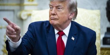Trump defiende su política hacia Venezuela y reitera que es «un país feliz» pese a la tragedia por los terremotos