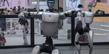 Manos a la obra: los robots chinos pasan del espectáculo al trabajo