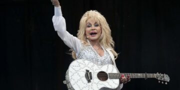 Dolly Parton, legendaria estrella de la música country, muere a los 80 años