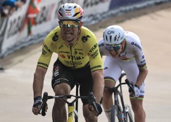 El Visma, sin Vingegaard, lleva a Van Aert como jefe de filas y el Decathlon, a Felix Gall