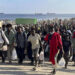 Casi 1.700 migrantes dejan playa de Ceuta escoltados por Policía y van a zonas habilitadas