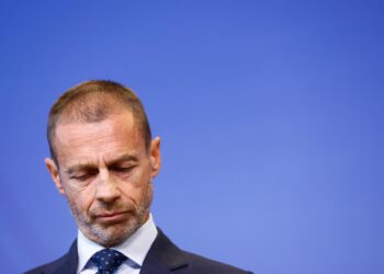 UEFA, AFC y CONCACAF piden «transparencia» y acusan de «engaño» a la FIFA