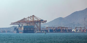 El bloqueo EEUU-Irán mantiene el veto de las aseguradoras a los buques para cruzar Ormuz