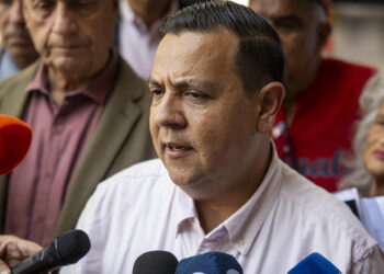 Javier Tarazona propone otra amnistía y fondo para resarcir a los presos políticos en Venezuela