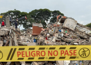Colombia se centra en sacar cuerpos bajo escombros sin esperanzas de hallar sobrevivientes