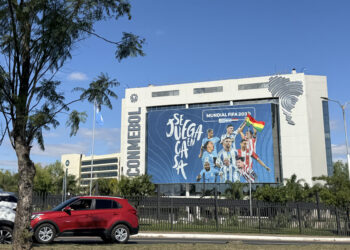 La Conmebol, preocupada por las iniciativas comerciales de FIFA «sin recurrir al diálogo»