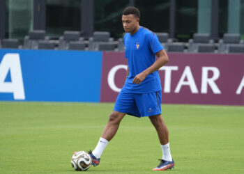 Mbappé: «Ahora es el momento de dar un paso adelante y ganar títulos»