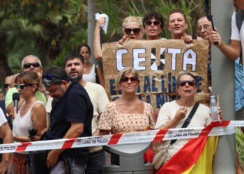 España cifra en 5.000 los migrantes que siguen en Ceuta tras la entrada masiva