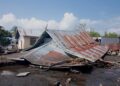 Indonesia eleva a 38 el número de muertos tras un terremoto de magnitud 7,7