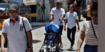 El embarazo adolescente en Cuba: «Soy una niña aprendiendo a ser mamá»