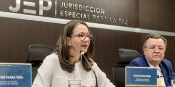 Justicia de Paz imputa a 27 antiguos mandos de las FARC crímenes de guerra y de lesa humanidad