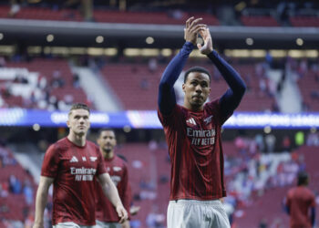 El Barcelona acelera por el delantero del Arsenal Gabriel Jesús para reforzar el ‘9’