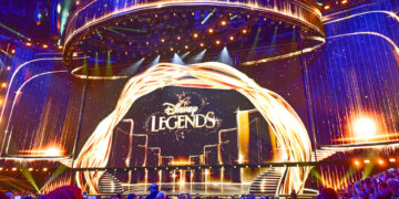 Anne Hathaway, Jonas Brothers y Dwayne Johson consagran su legado como Leyendas de Disney