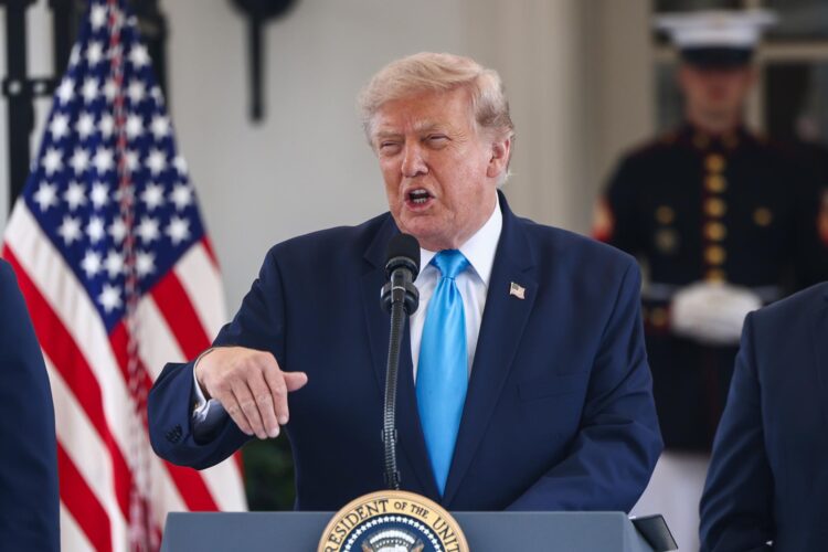 El presidente de EE.UU., Donald Trump, en una fotografía de archivo. EFE/EPA/JIM LO SCALZO / POOL