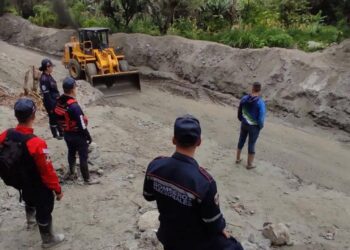 Cuerpos de seguridad se despliegan en vías afectadas por las lluvias en Boconó 
