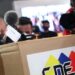 Activistas piden a mesa de diálogo elección «inmediata» de nuevo ente electoral venezolano