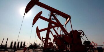 Venezuela avanza en su apertura petrolera con dos acuerdos en EE.UU., pero persisten dudas