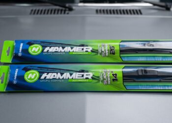 Austin Piñate, presidente de Grupo Hammer, destaca la alta durabilidad de sus cepillos limpiaparabrisas Turbo Wiper y Super Wiper para la temporada de lluvias