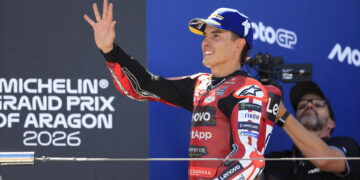 Marc Márquez, Alonso López y Máximo Quiles ponen broche de oro a la carrera aragonesa