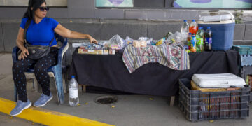 Emprender, una vía para superar la tragedia de los terremotos en Venezuela