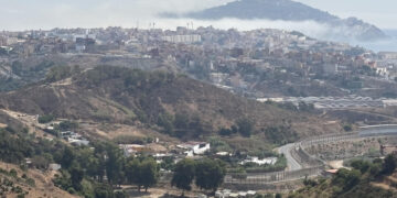 Marruecos frustra intento de alcanzar Ceuta de cientos de migrantes subsaharianos