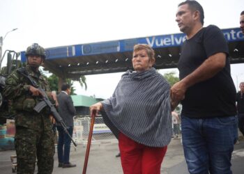 Táchira. Seguridad en la frontera e intercambio de luz por gas plantean a Presidente de Colombia