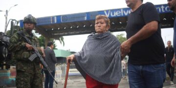 Táchira. Seguridad en la frontera e intercambio de luz por gas plantean a Presidente de Colombia