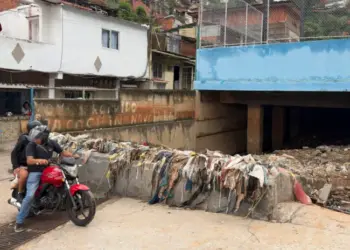 Tragedia por lluvias en Venezuela: un muerto, cinco desaparecidos y 150 viviendas afectadas