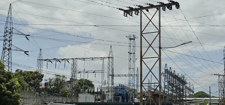 Los racionamientos eléctricos en la entidad merideña se extendieron. Fotos Elisabel Camacho