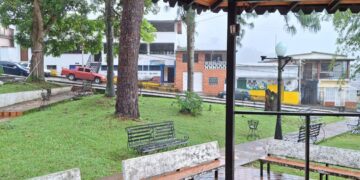 Campo Elías cumple tres semanas sin internet 