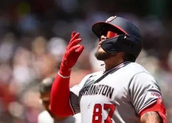 Andrés Chaparro y su primera temporada de al menos 10 jonrones en la MLB