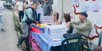 Táchira | Organizaciones civiles conmemoran el Día Internacional de la Democracia y exigen elecciones