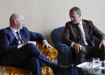 La FIFA acusa a la UEFA de acoso y se opone a que tribunal de EE.UU. facilite datos de FFE