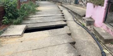 TRUJILLO | Colapso de aguas servidas amenaza la salud de 140 familias en el Callejón Carabobo de Valera