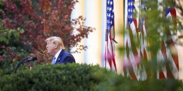 Trump veta de la Casa Blanca a CNN, MSNOW y Politico, a los que acusa de «noticias falsas»