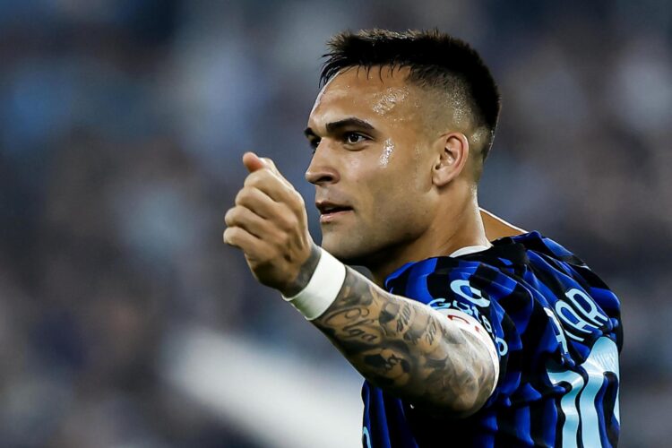 Fotografía del pasado 13 de mayo, en la que puede verse al delantero argentino Lautaro Martínez, del Inter de Milán, durante un partido. EFE/ANGELO CARCONI